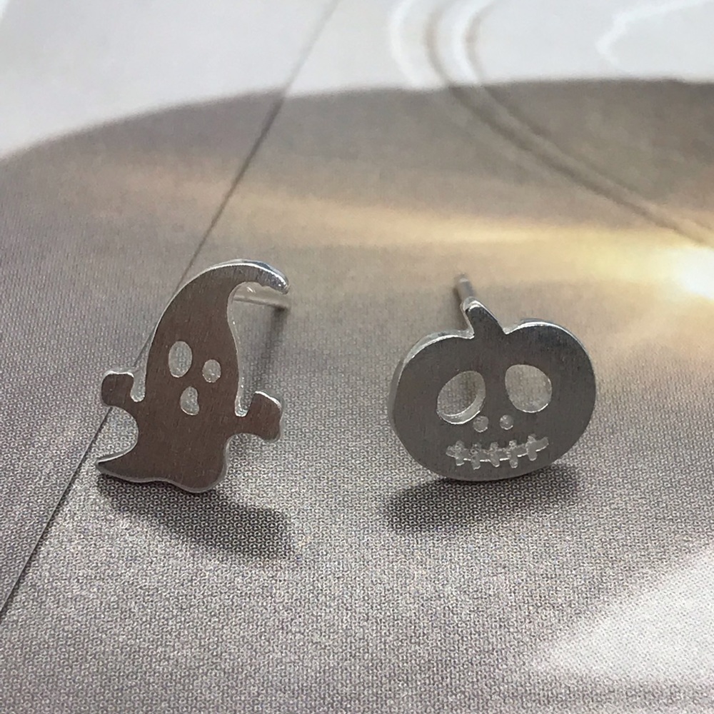 Sterling Silver 925 Halloween Stud Earrings - Picture 3 of 4
